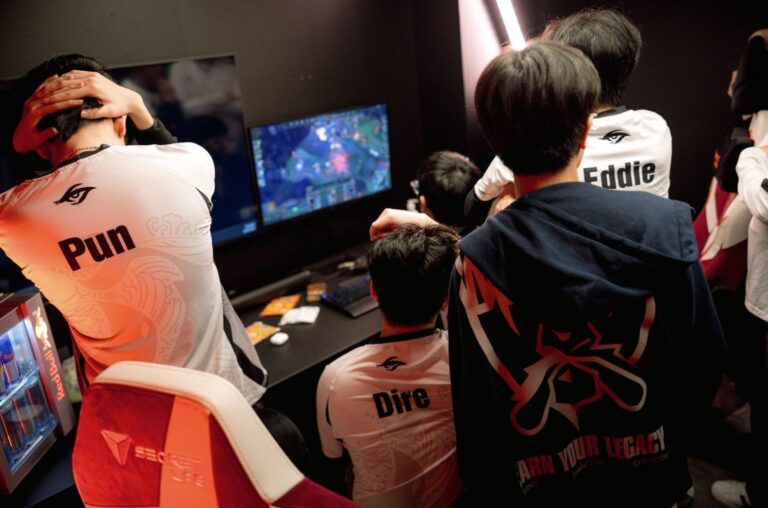 ĐT Việt Nam nhận thất bại cay đắng ngày ra quân FST 2026