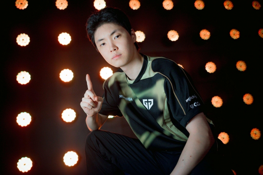 GEN hủy diệt JDG, khẳng định vị thế ứng viên vô địch 808363