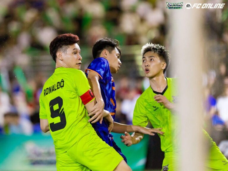 Độ Mixi sút pen cháy lưới, Refund Gaming vô địch FC Online Creator Championship 2026